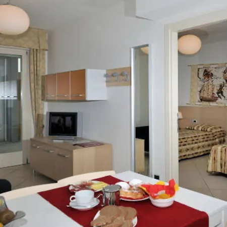 Perfect Flat For Six In Beachfront Complex * Bibione